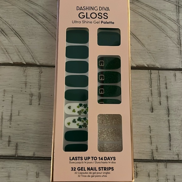 Dashing diva gel nail strips - Picture 1 of 2